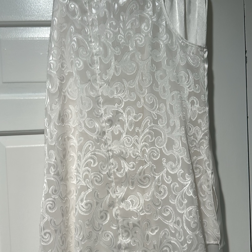 Pajama set size large - Picture 4 of 4